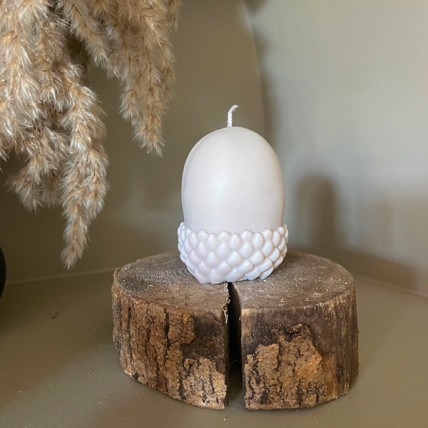 Woodland Acorn Soy Candle - Nude Flame Candles