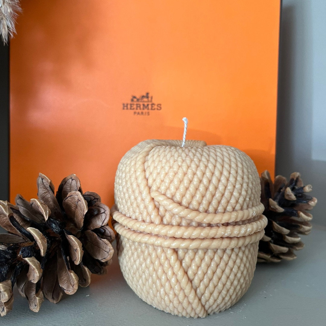 Short Wick and Wool Scented Soy Candle - Nude Flame Candles