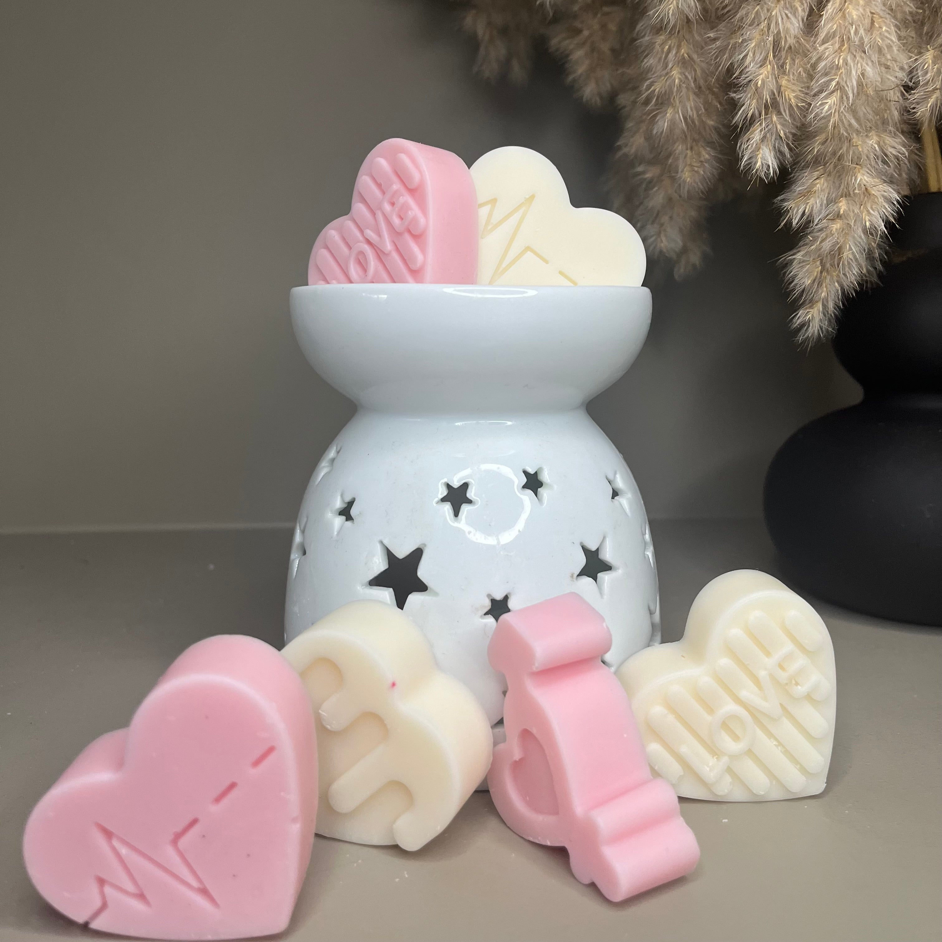 Valentines Luxury Love Heart Wax Melts Scent Inspired - Nude Flame Candles