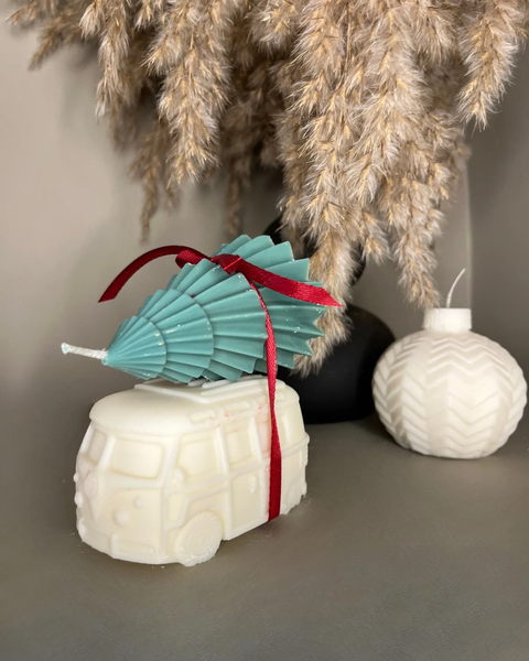 Christmas Tree Camper Car Duo Pair Soy Scented Candle - Nude Flame Candles