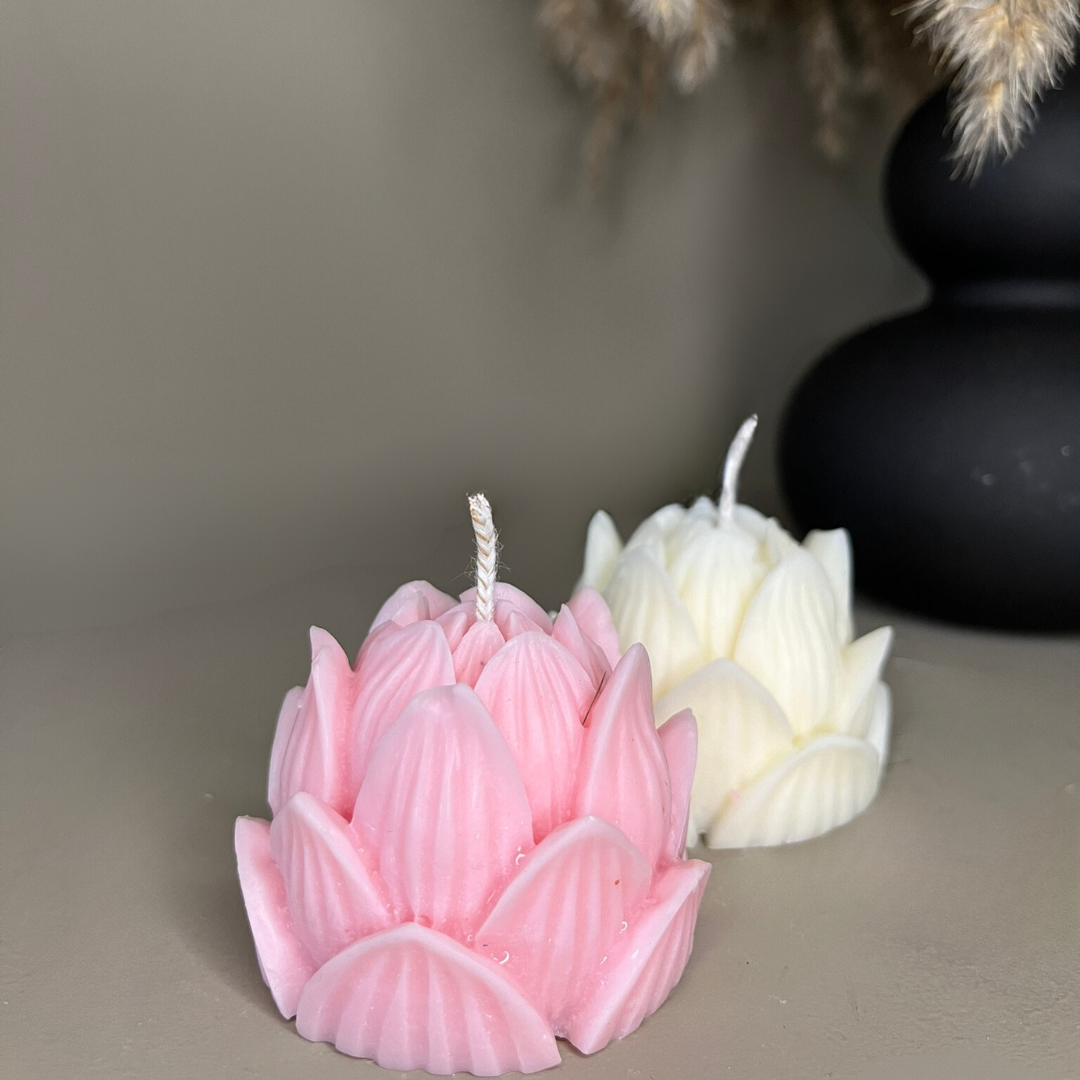 Lotus Flower Scented Soy Candle - Nude Flame Candles