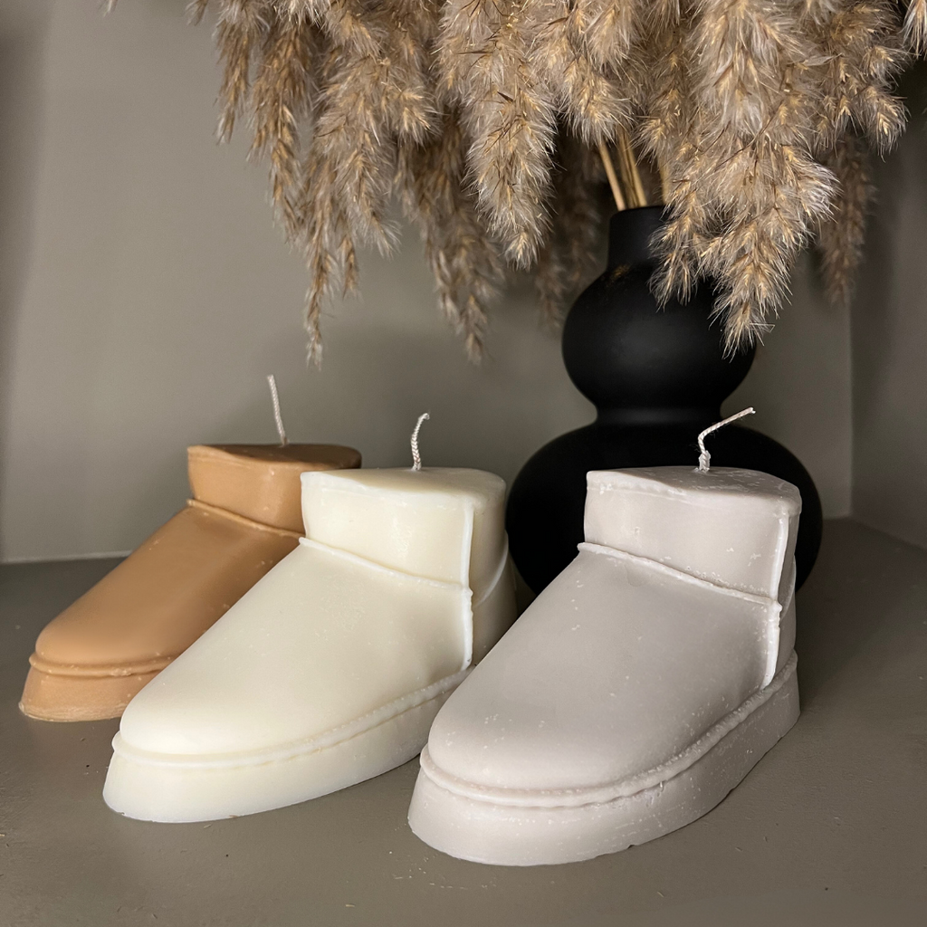 Ugg Boot Soy Scented Candle - Nude Flame Candles
