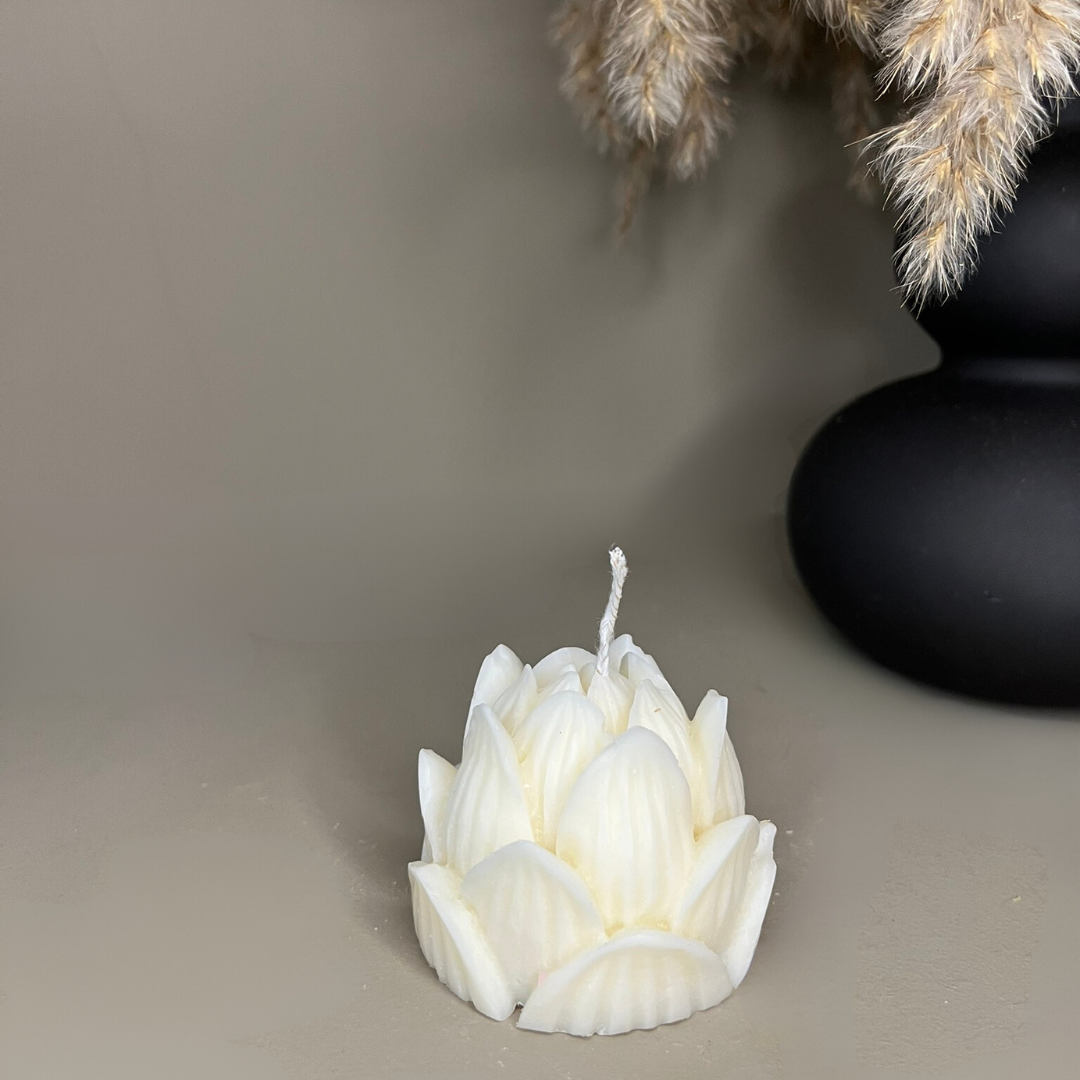 Lotus Flower Scented Soy Candle - Nude Flame Candles