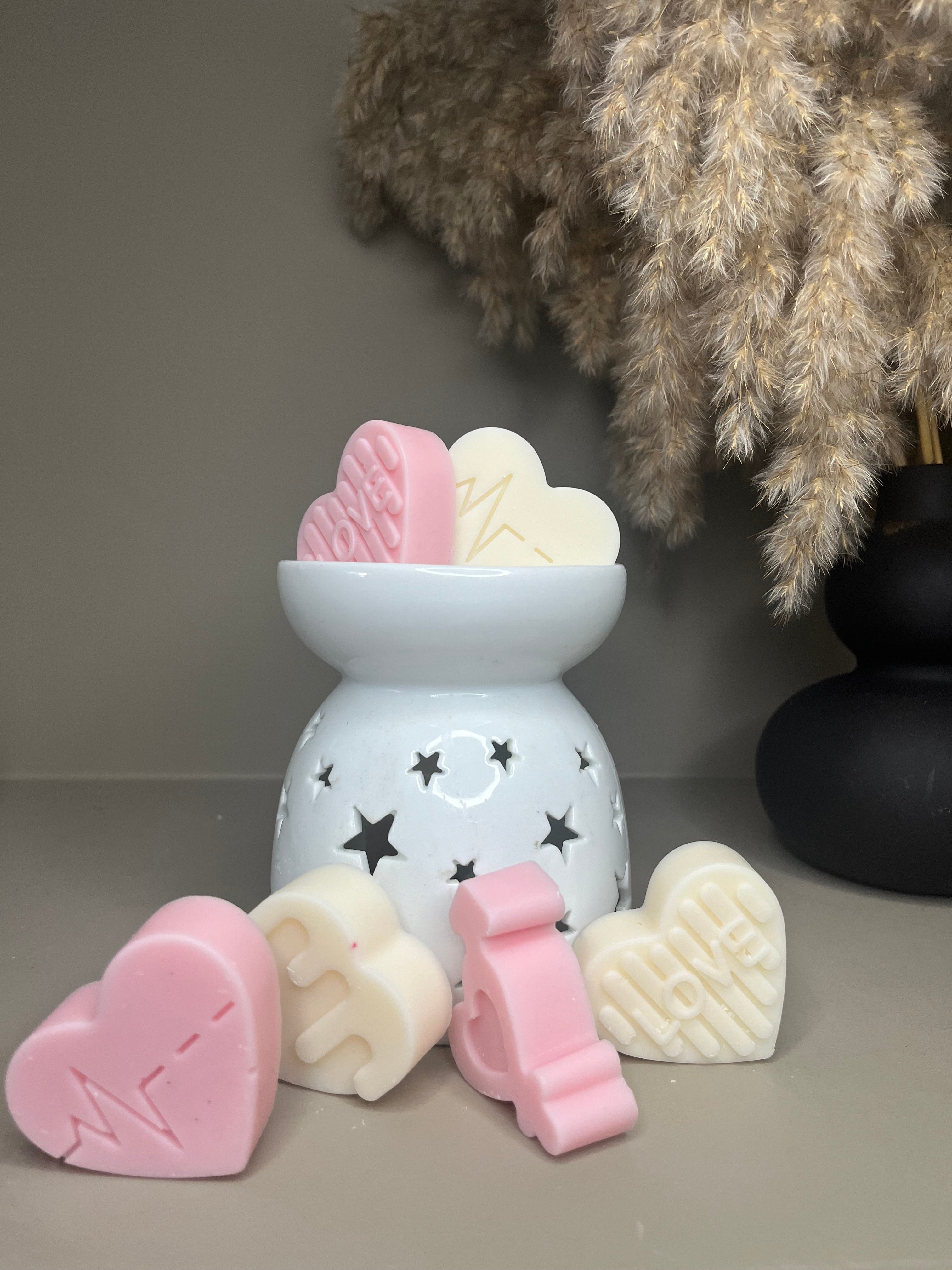 Valentines Luxury Love Heart Wax Melts Scent Inspired - Nude Flame Candles