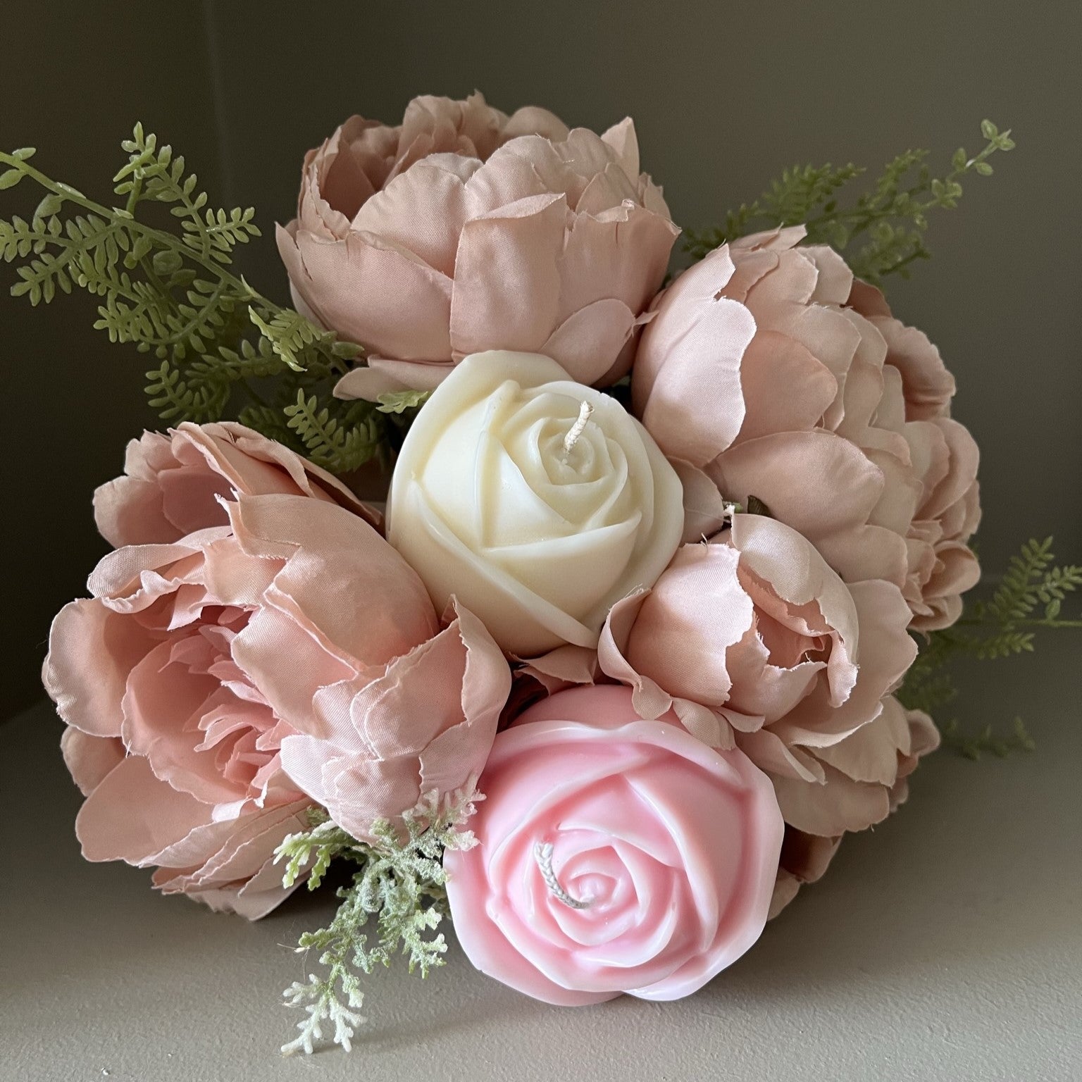Rose Scented Soy Candle - Nude Flame Candles
