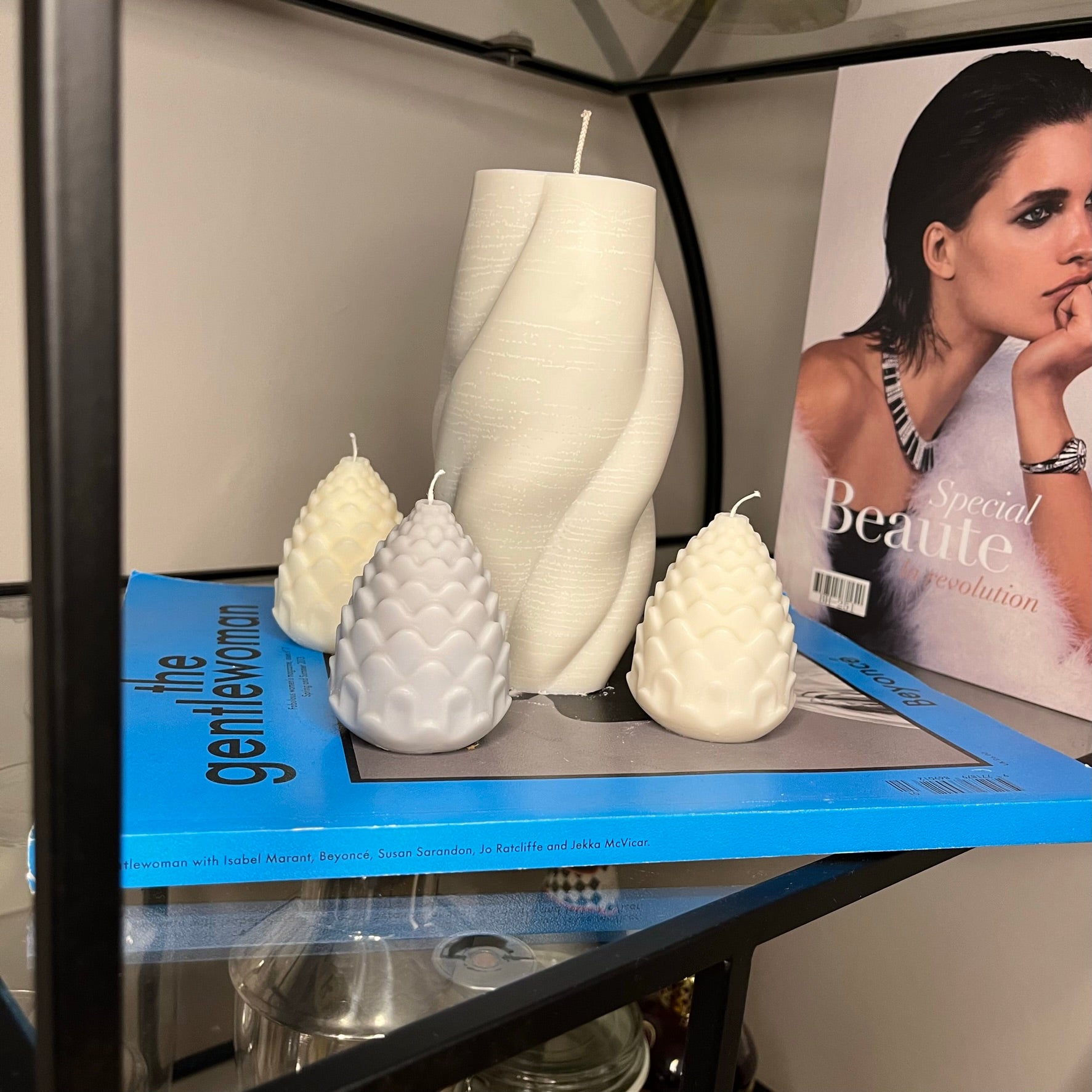 Sculpt XL Scented Soy Candle - Nude Flame Candles