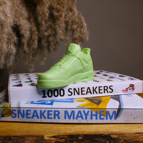 Sneaker Basketball Soy Scented Candle 13cm AJ4 - Nude Flame Candles