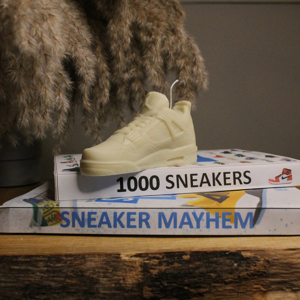 Sneaker Basketball Soy Scented Candle 13cm AJ4 - Nude Flame Candles