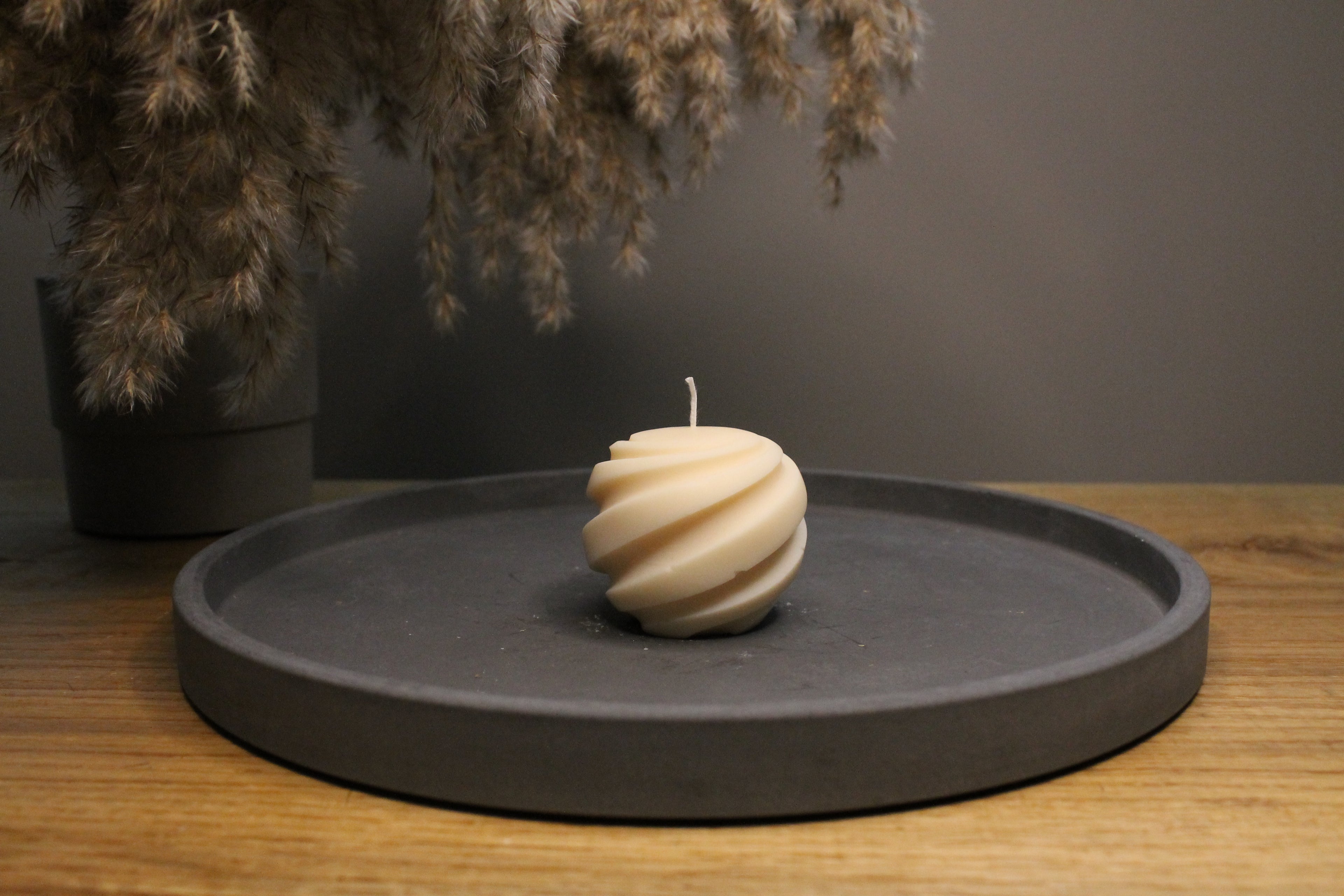 Swirl Circular Scented Soy Candles - Nude Flame Candles
