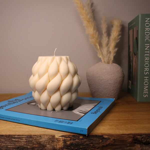 Chunky Knit XL Scented Soy Candle - Nude Flame Candles