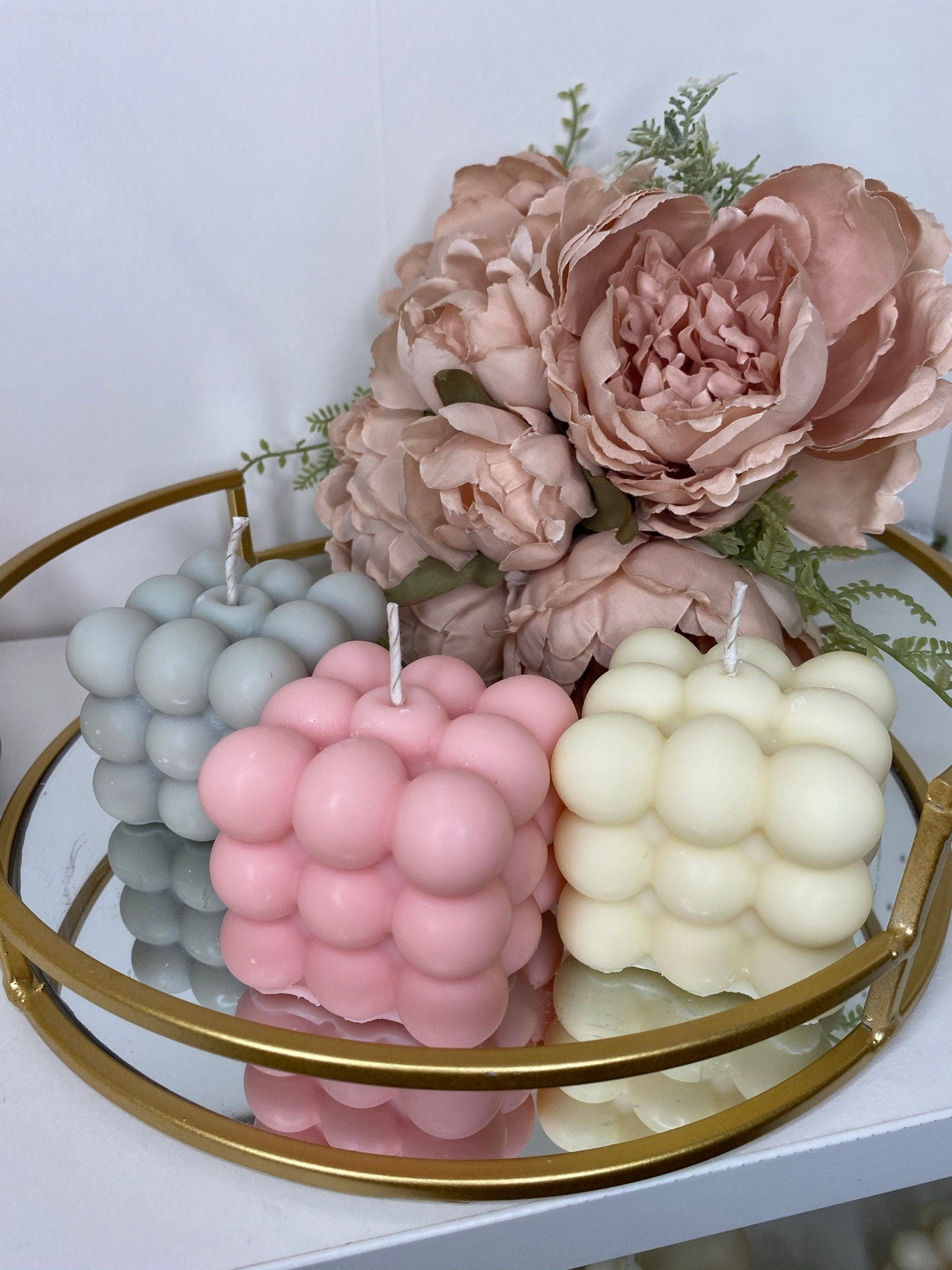 Bubbles Scented Soy Candle - Nude Flame Candles