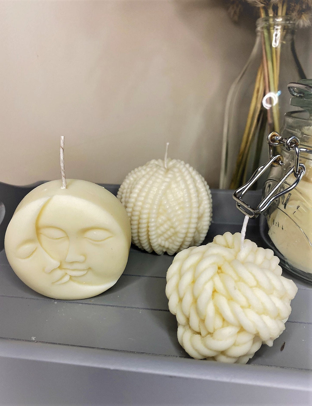 Pearl Knot Knitted Soy Candle 7.5cm - Nude Flame Candles