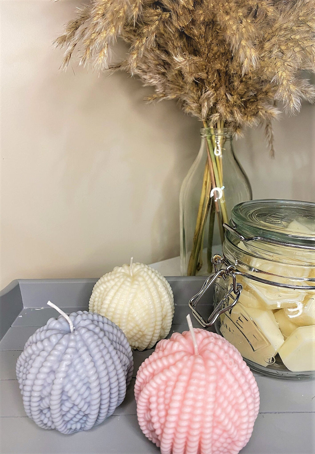 Pearl Knot Knitted Soy Candle 7.5cm - Nude Flame Candles