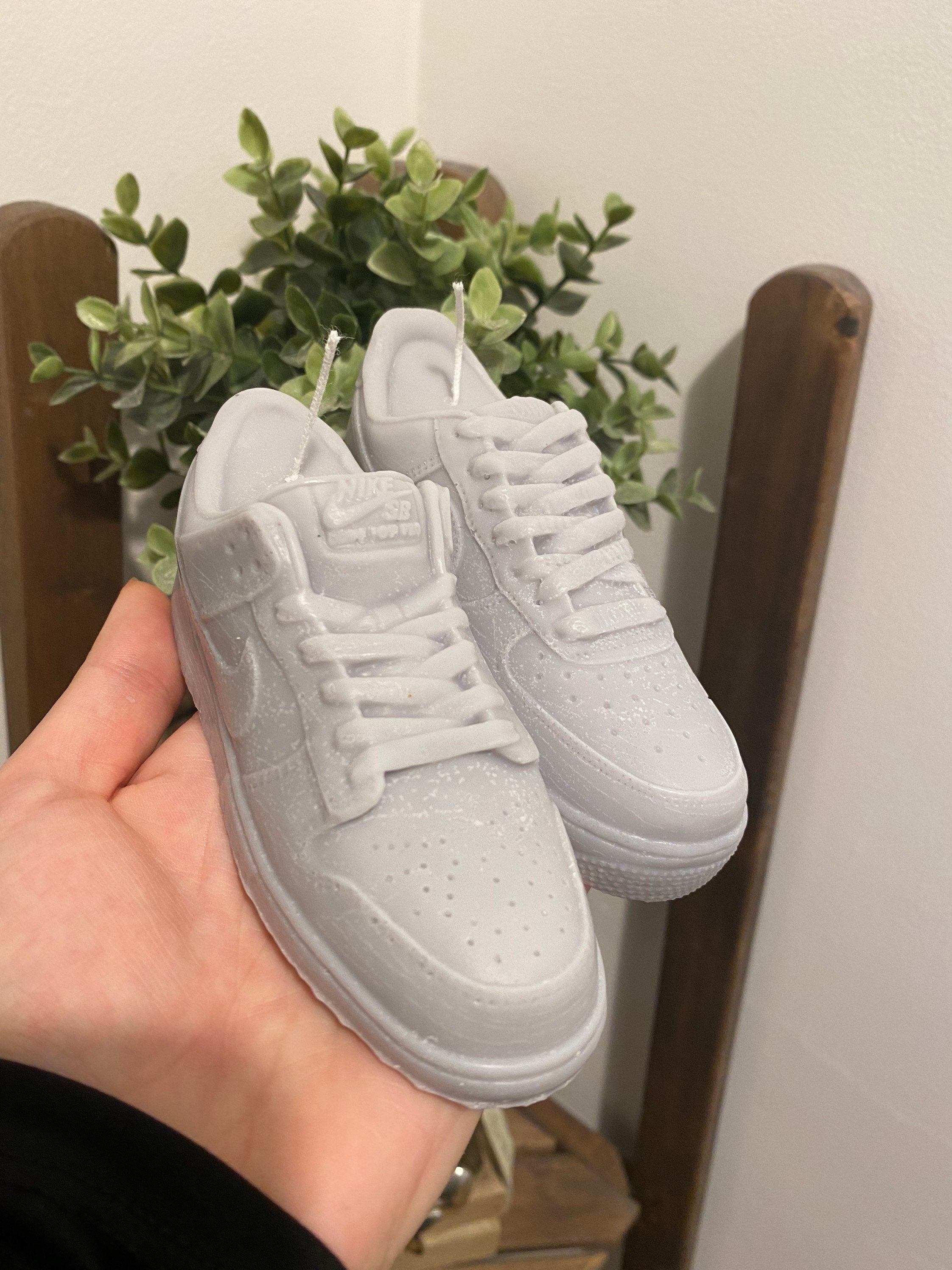 Sneaker Trainer Soy Scented Candle 13cm AF1/Dunk - Nude Flame Candles