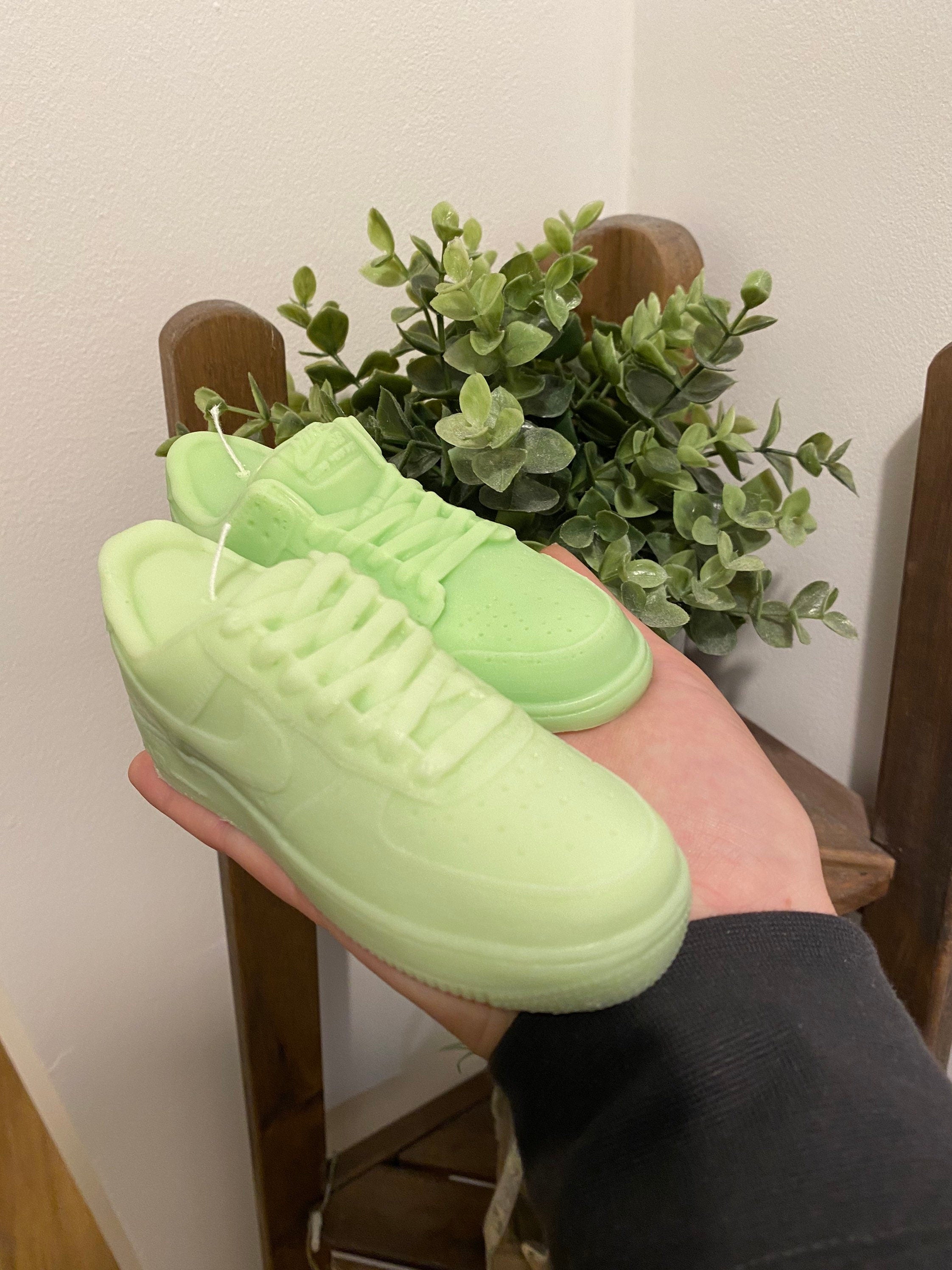 Sneaker Trainer Soy Scented Candle 13cm AF1/Dunk - Nude Flame Candles